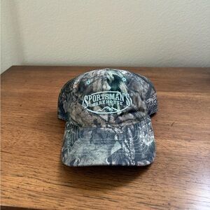 Adjustable sportsman’s hat